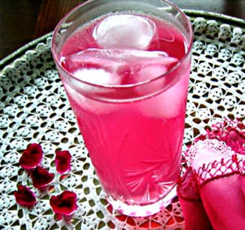 Рожева вода для обличчя фото 4